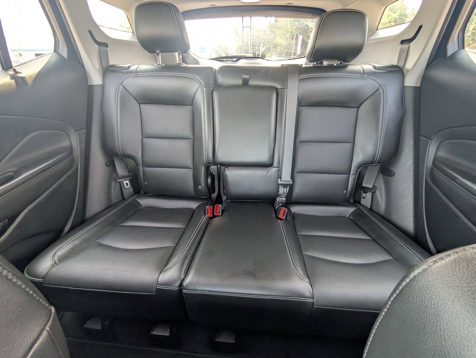 2023 Gmc Terrain SLT photo 13