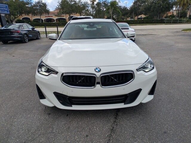 2024 Bmw 230i photo 2