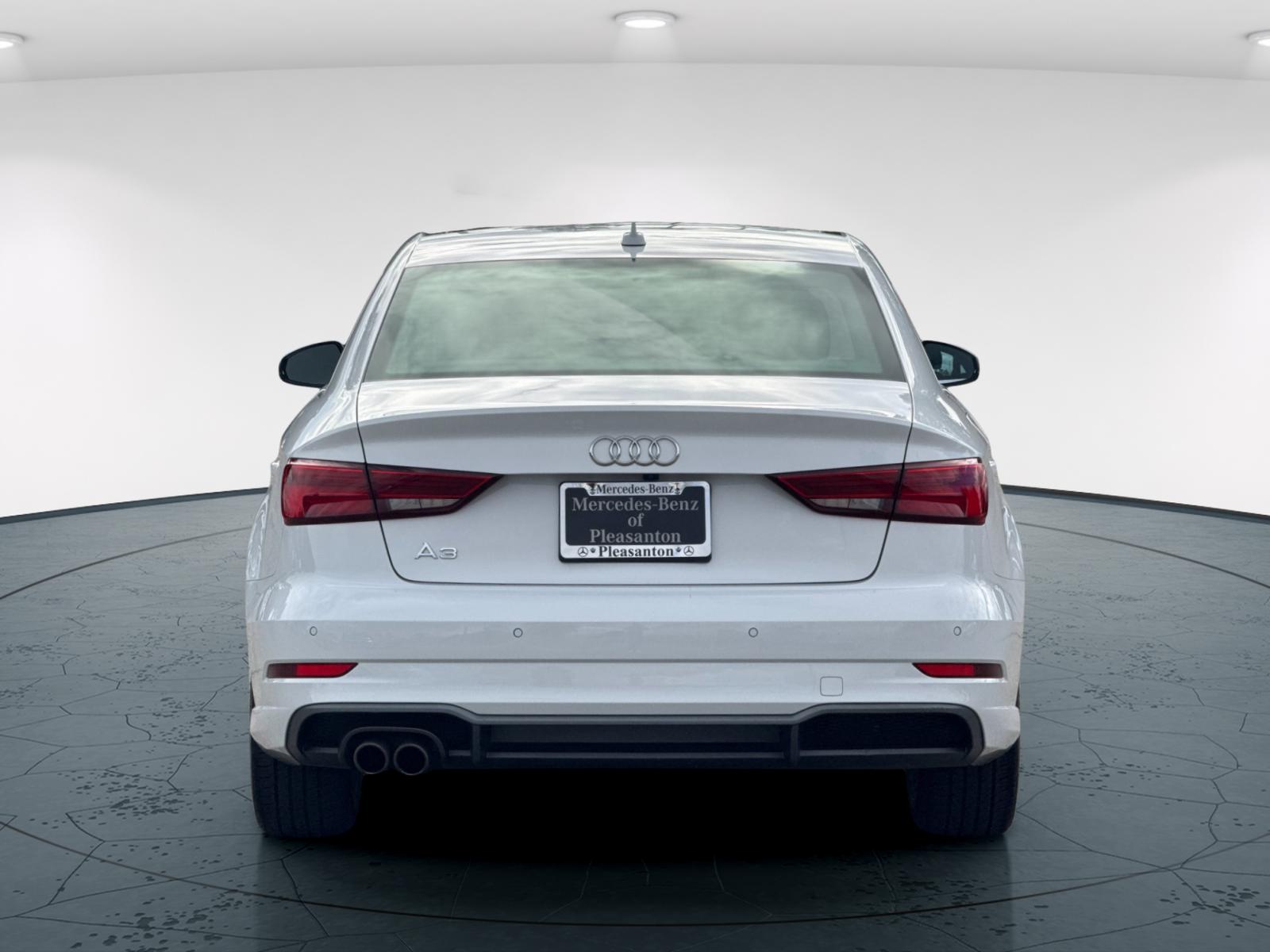 2018 Audi A3 2.0T Premium Plus photo 5