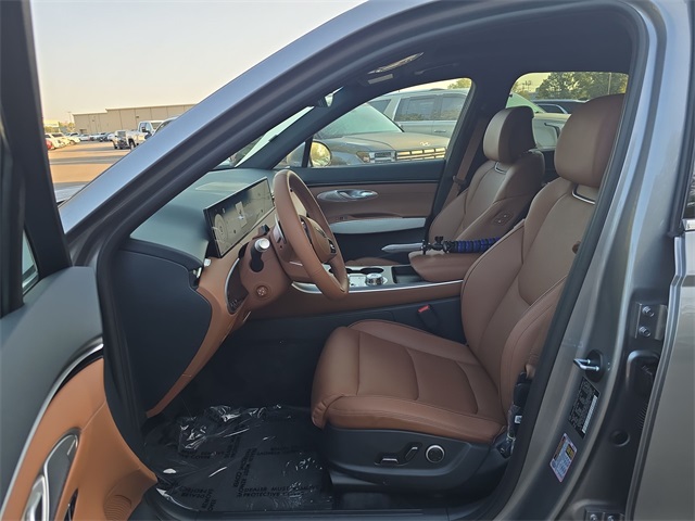 2026 Genesis GV70 2.5T Advanced photo 11
