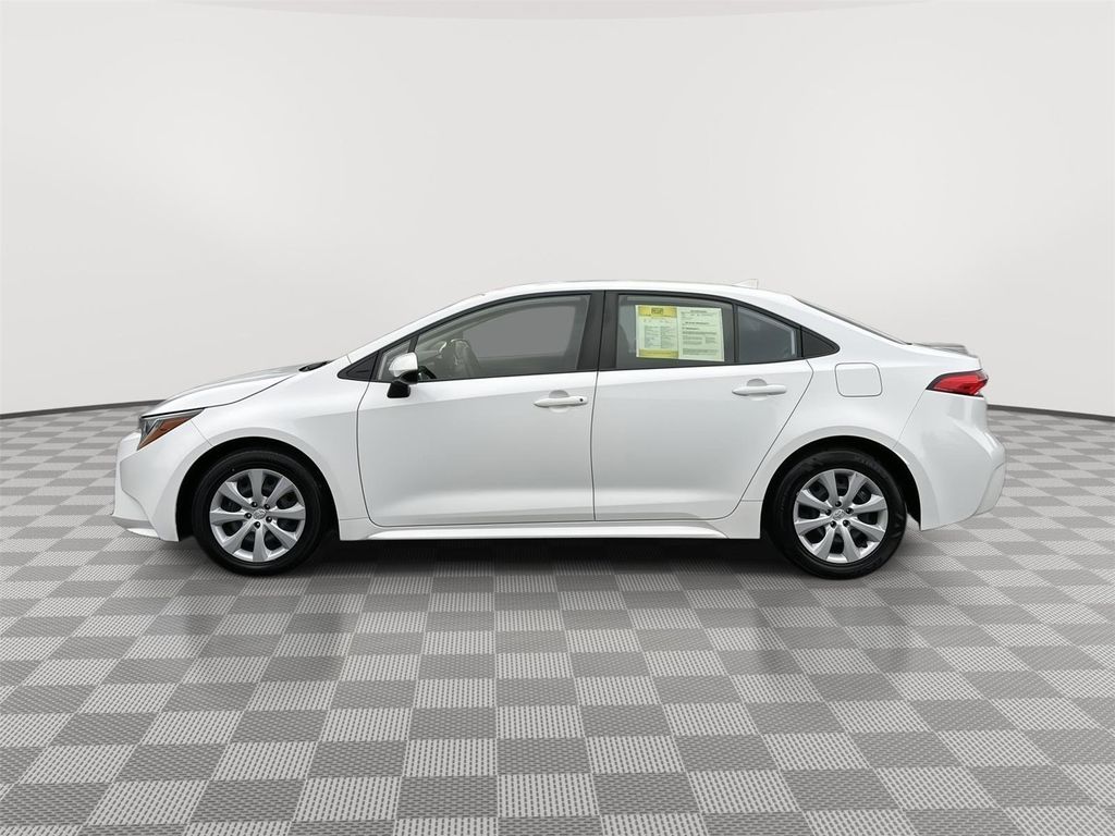 Used 2022 Toyota Corolla LE with VIN JTDEPMAE9N3020160 for sale in Moses Lake, WA