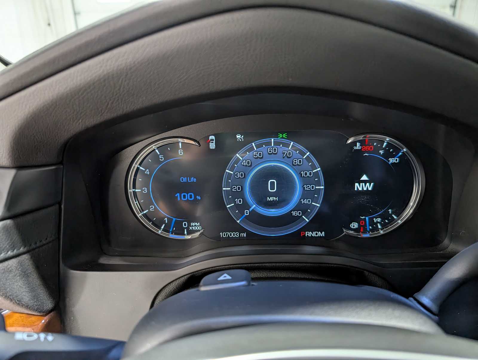2016 Cadillac Escalade ESV Premium photo 25