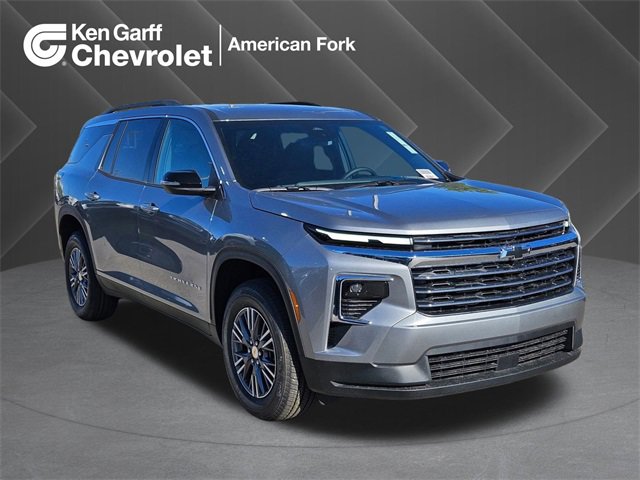 2026 Chevrolet Traverse LT's photo