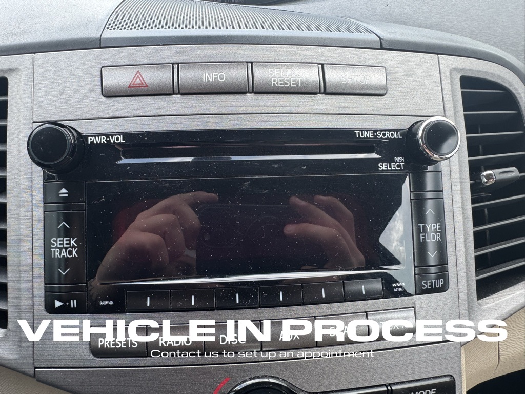 2011 Toyota Venza Base photo 19