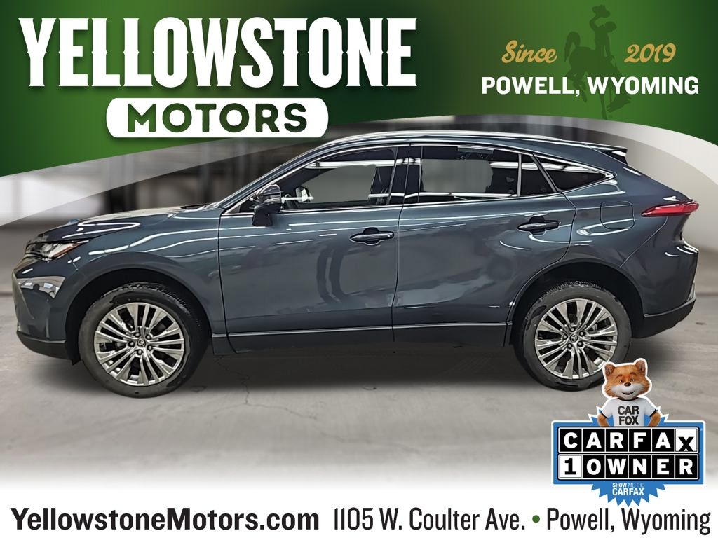 2024 Toyota Venza XLE's photo