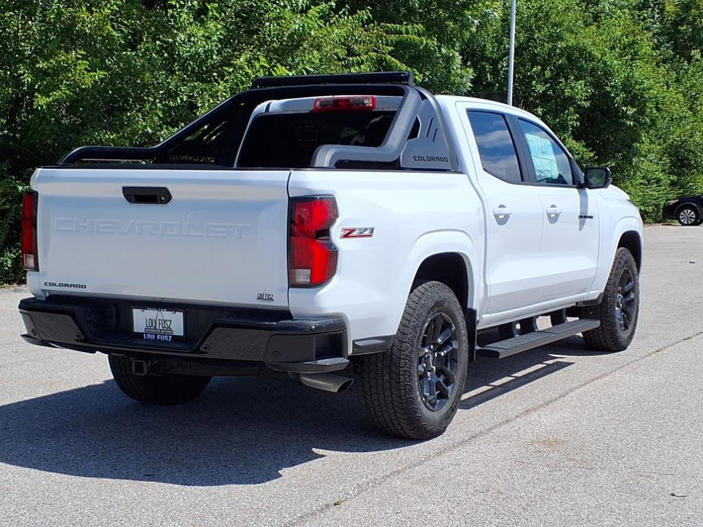 2025 Chevrolet Colorado Z71 photo 15