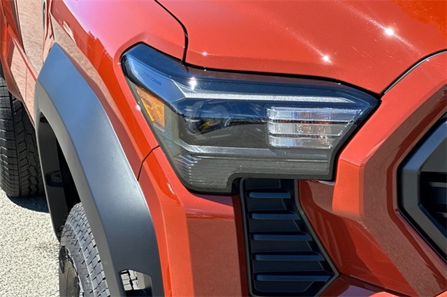 2025 Toyota Tacoma TRD Off-Road 4x4 Double Cab photo 29