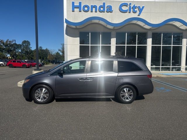 2016 Honda Odyssey EX-L photo 3