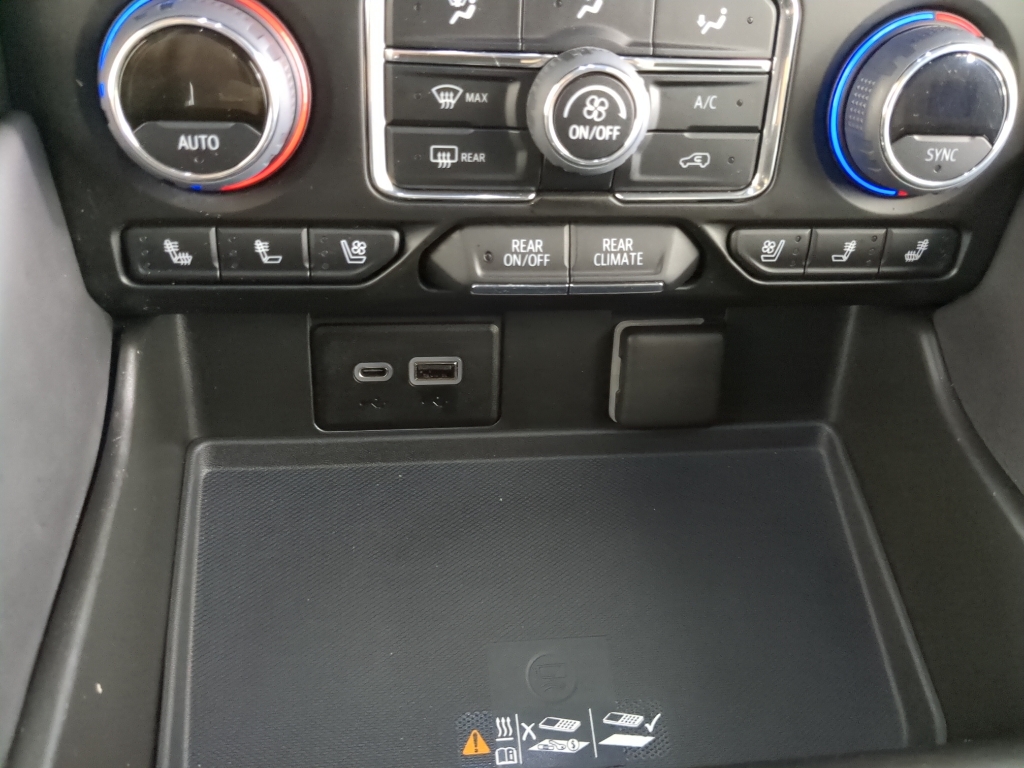 2022 Chevrolet Tahoe High Country photo 22