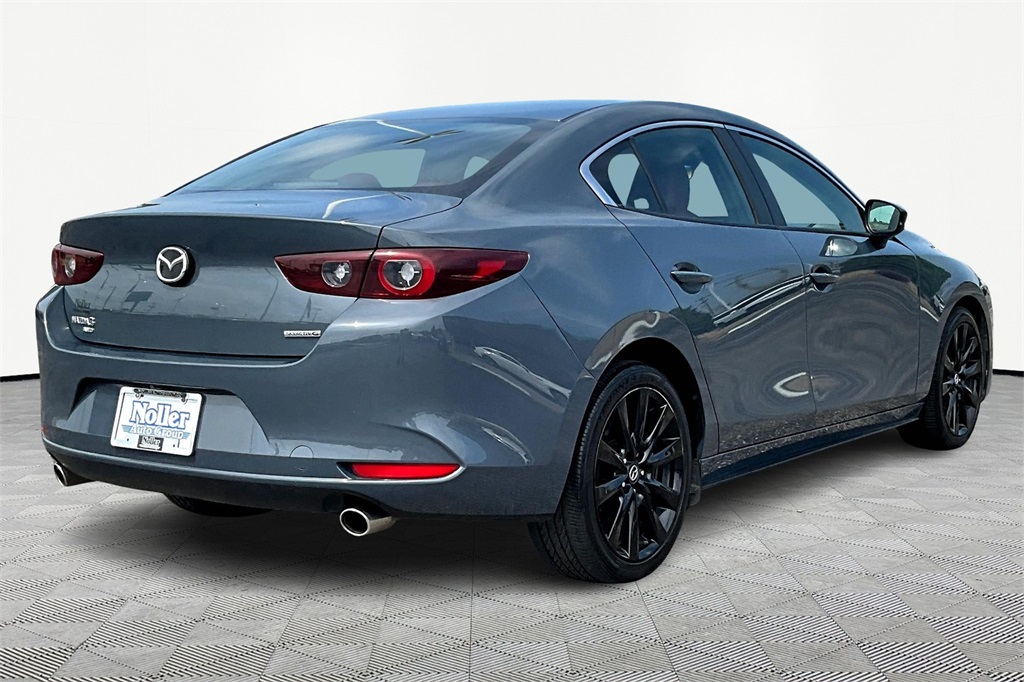 Used 2023 Mazda Mazda3 Carbon Edition with VIN 3MZBPBCM8PM361172 for sale in Kansas City
