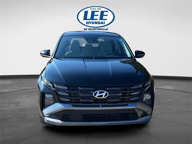 2025 Hyundai Tucson SE photo 2