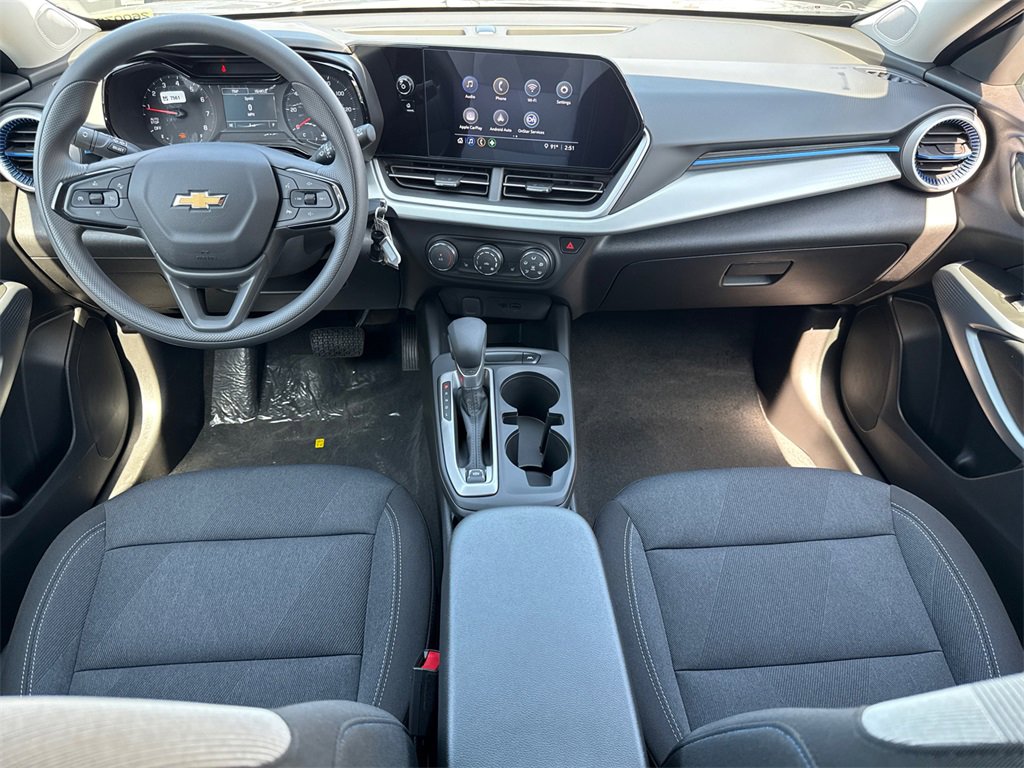 2026 Chevrolet Trax LS photo 8