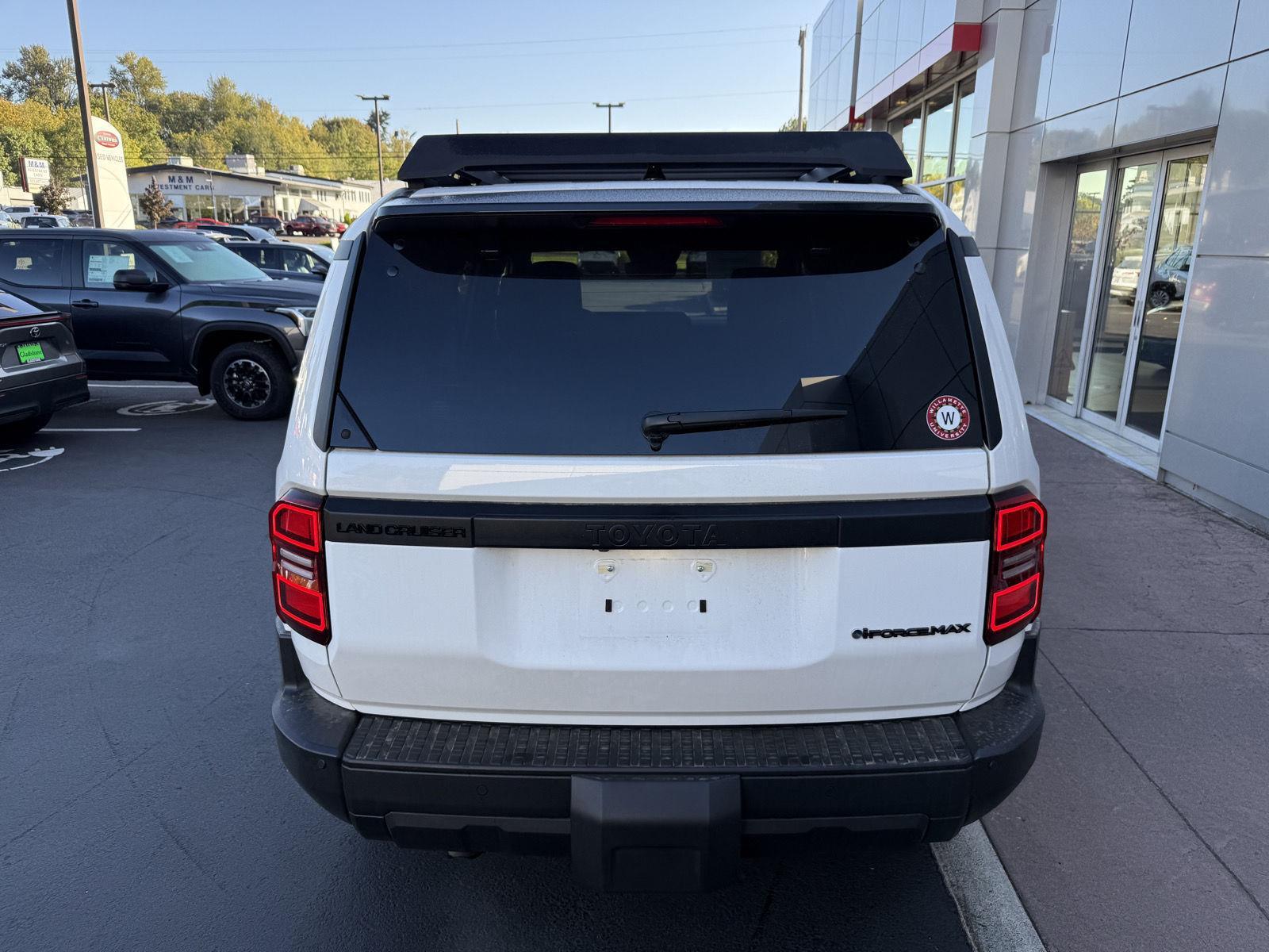 2025 Toyota Land Cruiser photo 4