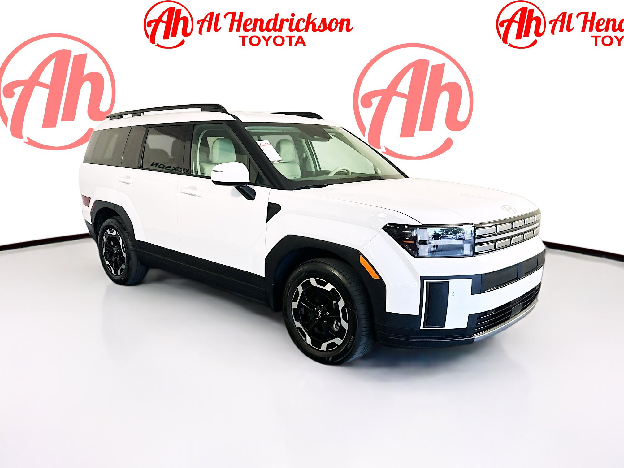 2025 Hyundai Santa Fe SEL's photo