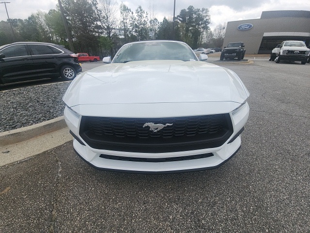 2024 Ford Mustang EcoBoost photo 4