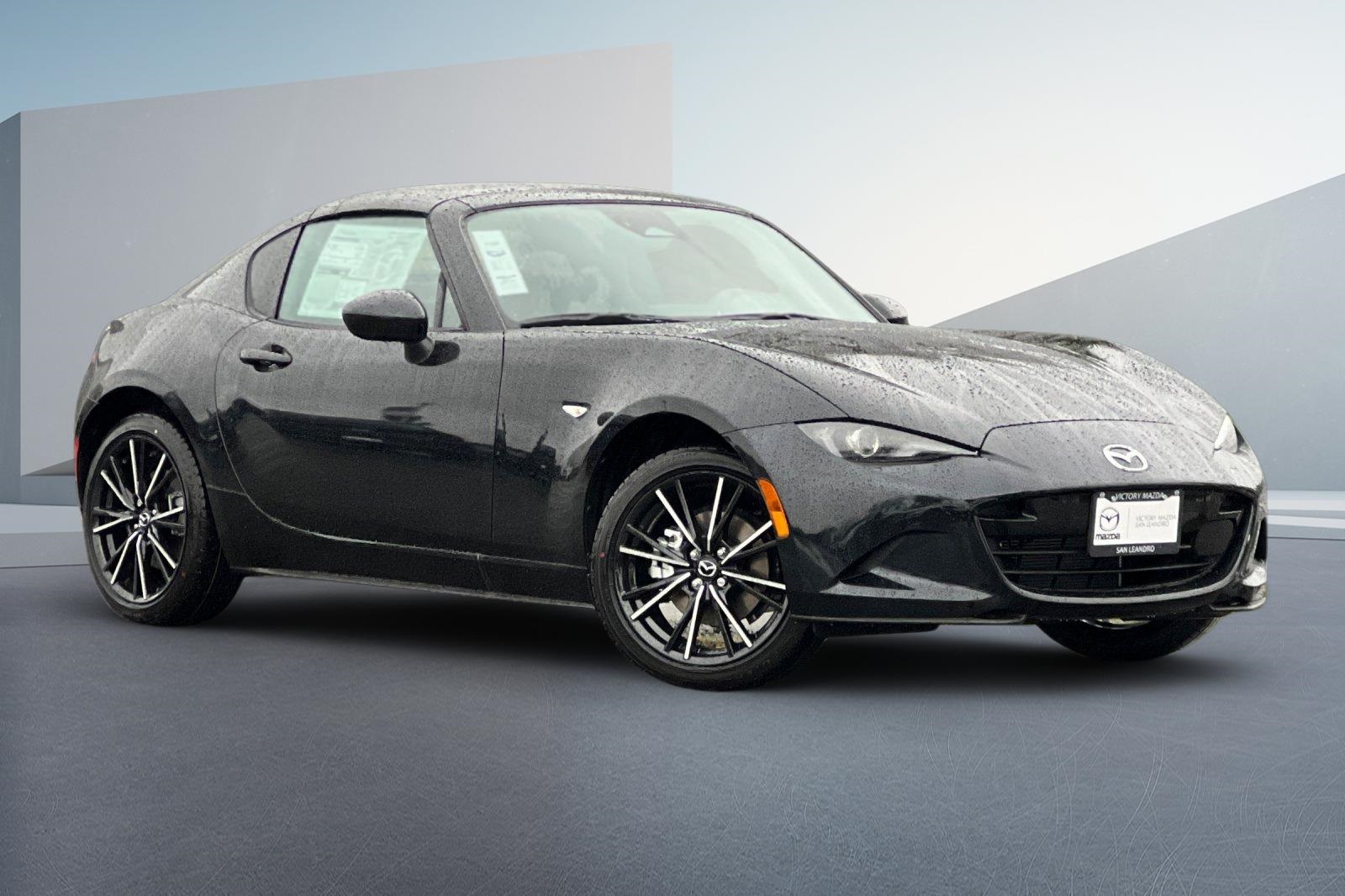 2025 Mazda MX-5 Miata Miata RF Grand Touring photo 8