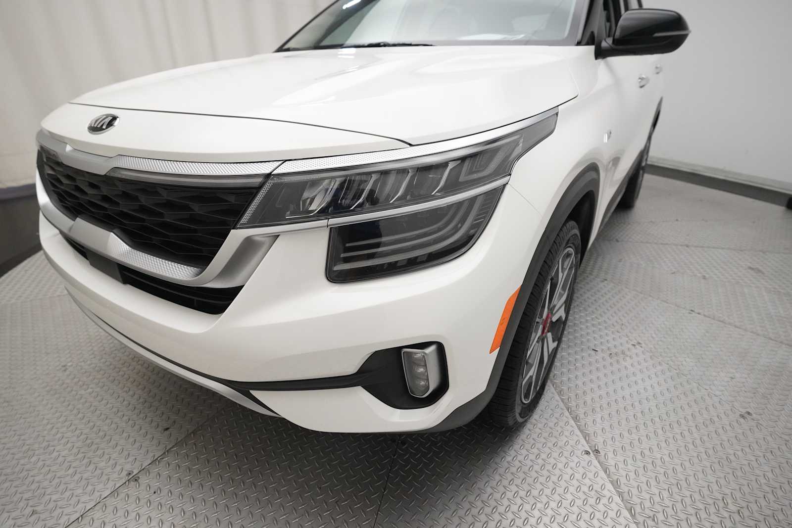 2021 Kia Seltos SX photo 17
