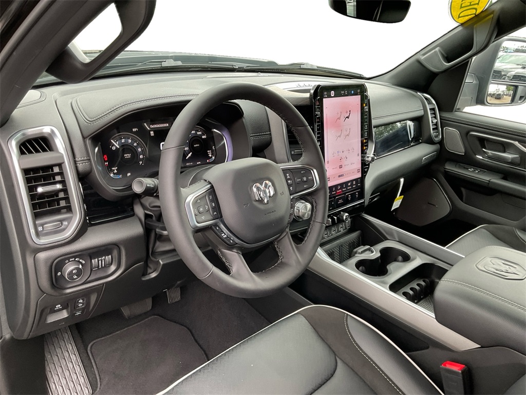 2025 Ram 1500 Laramie photo 12