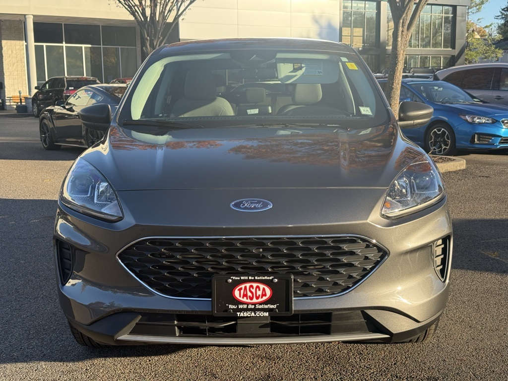 2022 Ford Escape SE photo 3