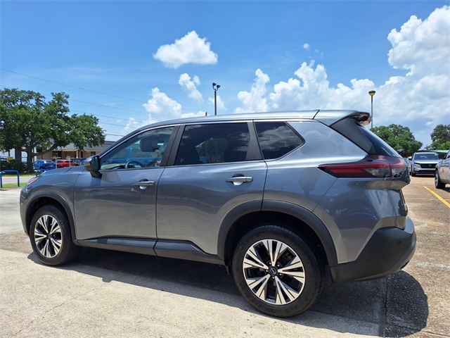 2023 Nissan Rogue SV photo 7