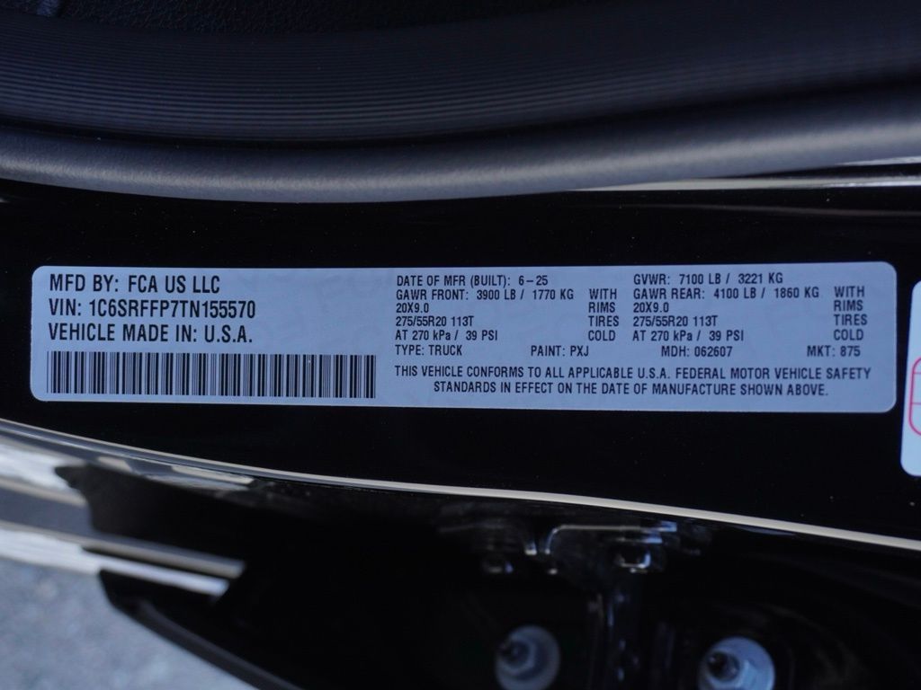 New 2026 Diamond Black Crystal Pearl-Coat Exterior Paint RAM Big Horn Sport Appearance Edition image 31