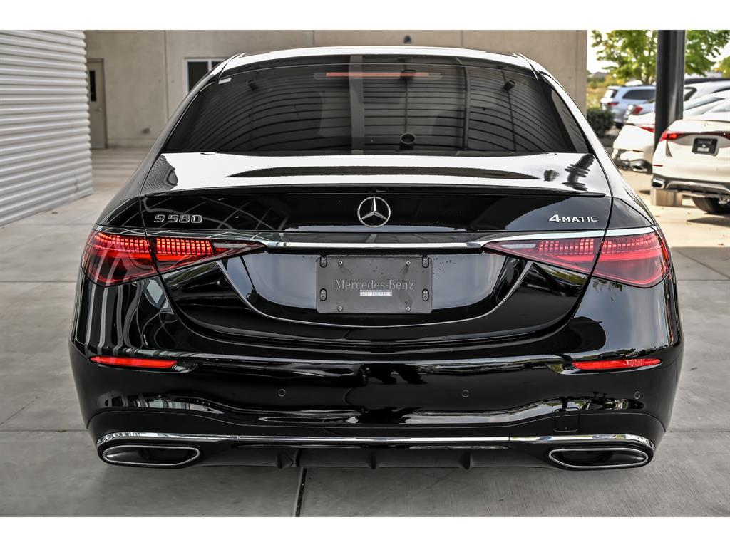 2024 Mercedes Benz S 4MATIC 580 photo 7