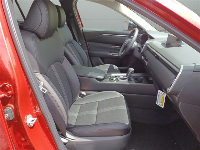 2025 Mazda CX-50 2.5 S Preferred photo 24