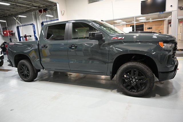 2026 Chevrolet Silverado 1500 LT Trail Boss photo 4