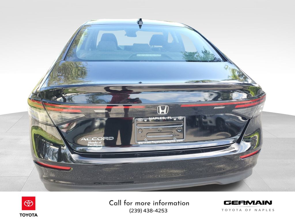 2023 Honda Accord LX photo 13