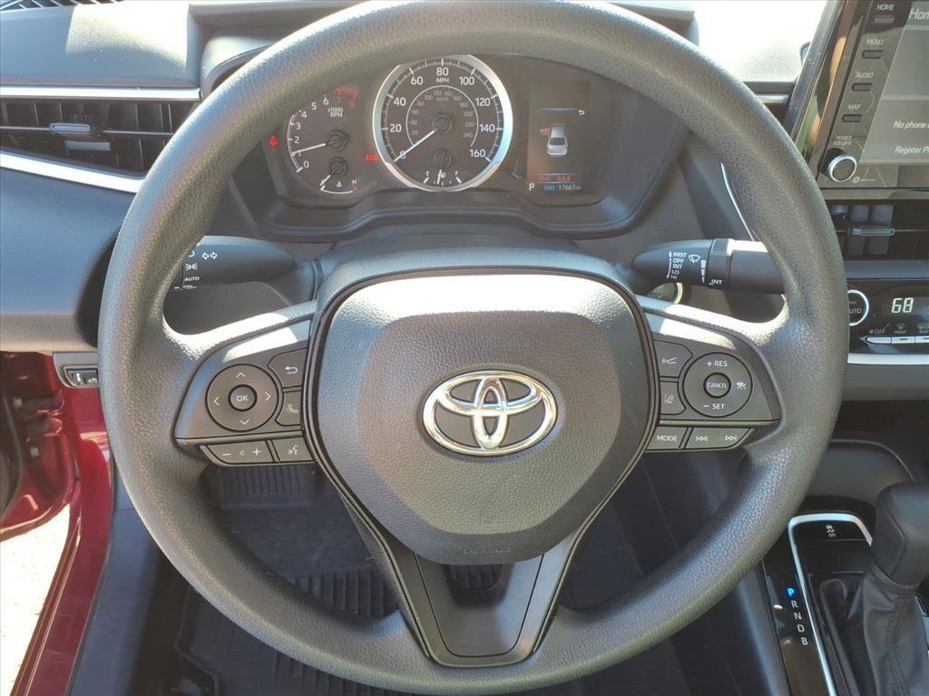 2022 Toyota Corolla LE photo 12
