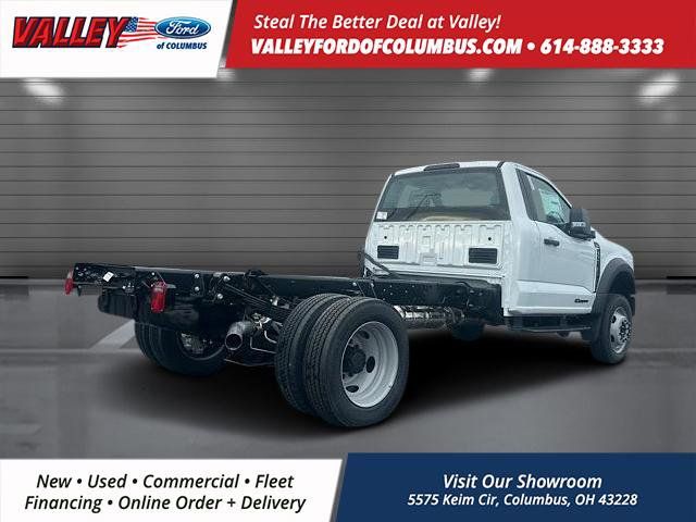 2025 Ford F-550 photo 6