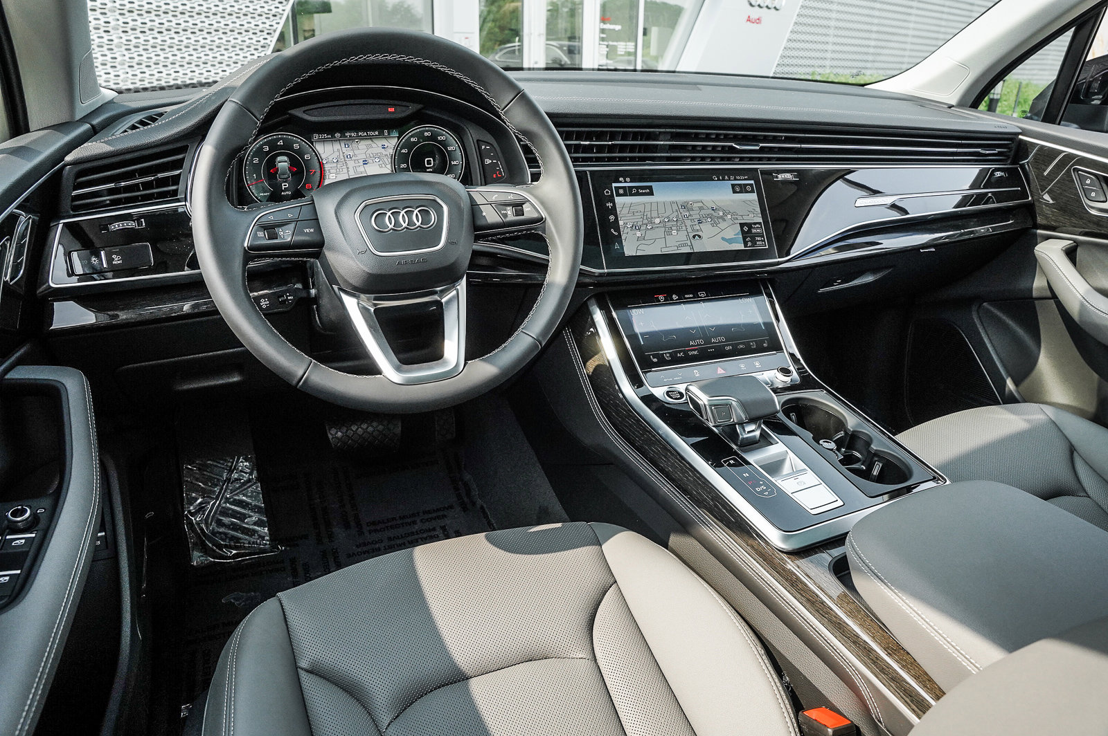 2025 Audi Q7 Premium Plus photo 7
