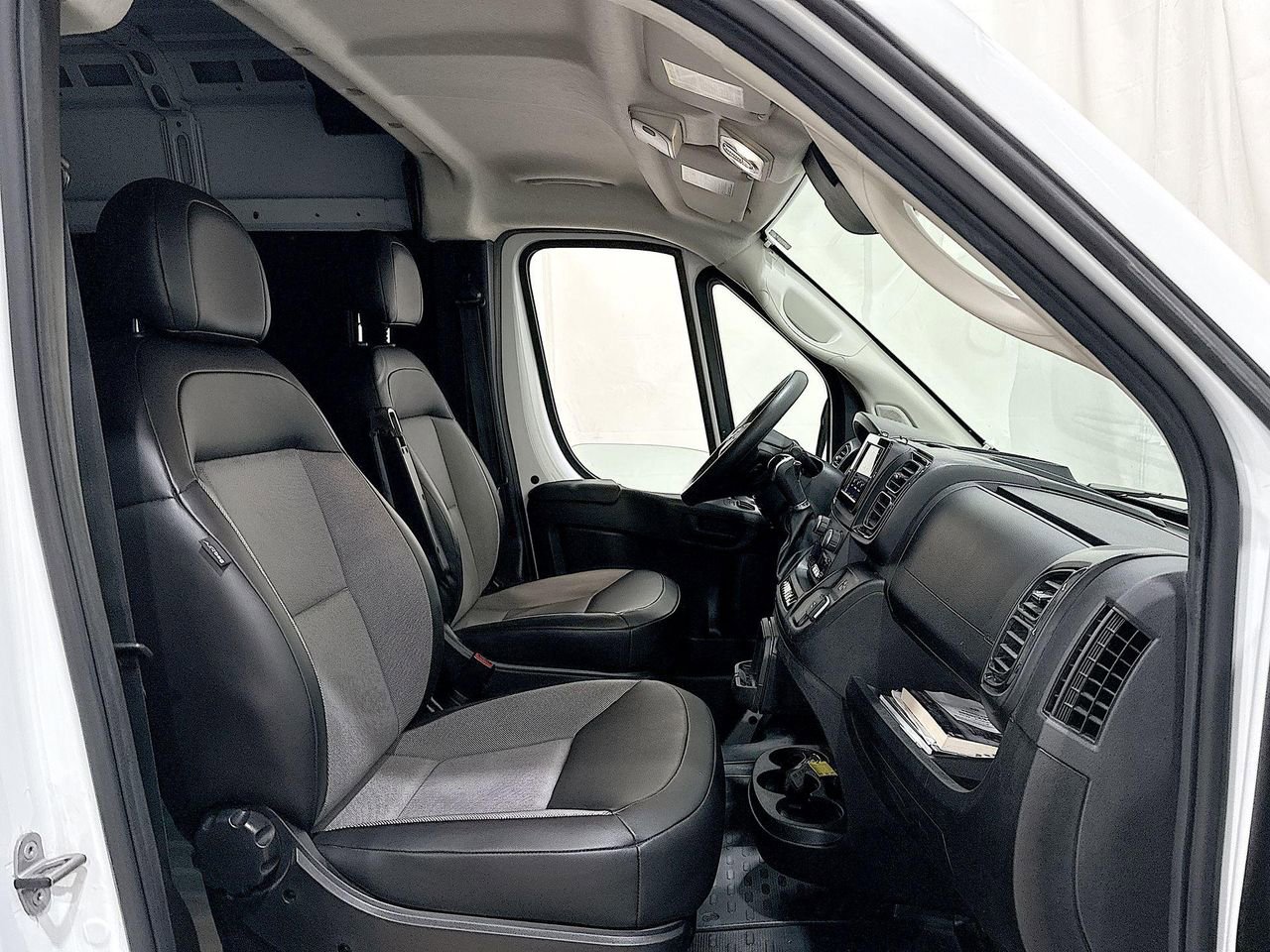 2023 Ram ProMaster 2500 photo 19