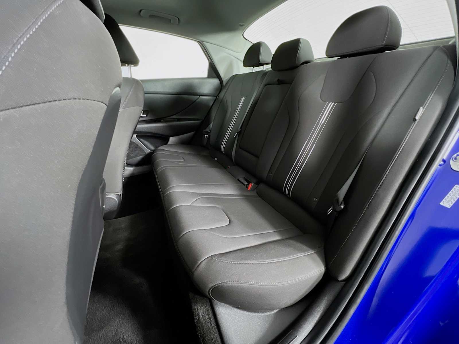 2024 Hyundai Elantra SEL Convenience photo 24