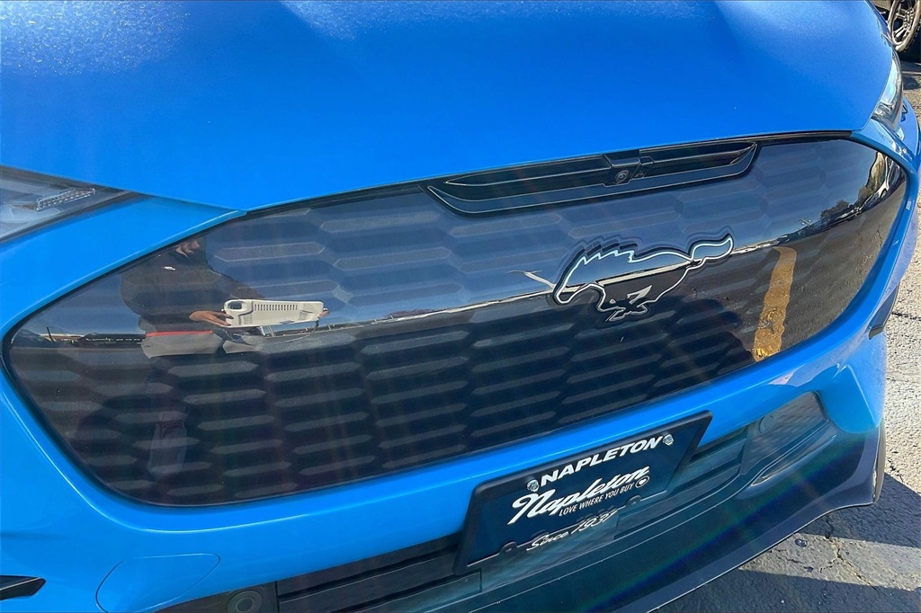 2021 FORD MUSTANG MACH-E - Image 28