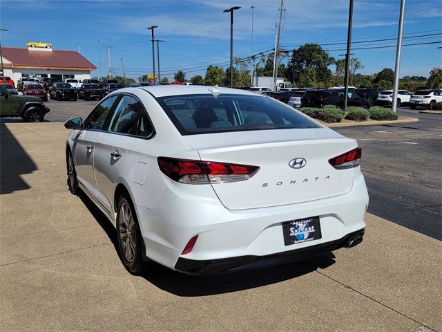 2019 Hyundai Sonata SEL photo 4