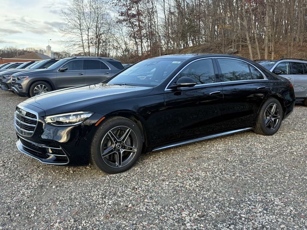2026 Mercedes Benz S 580 4MATIC photo 3