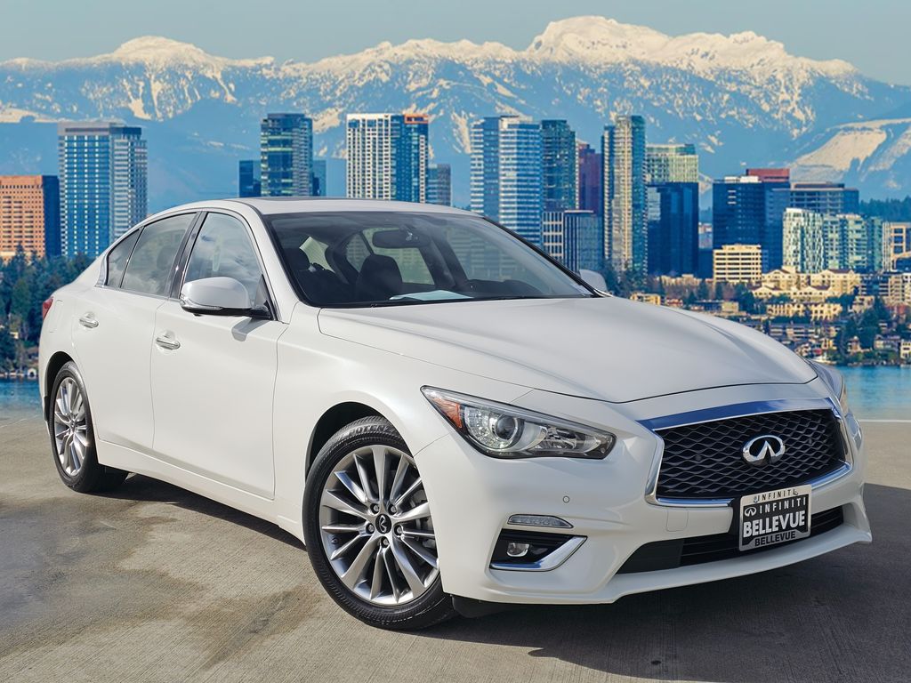 2024 INFINITI Q50 LUXE