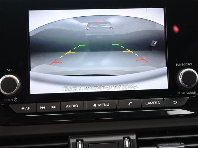 2025 Nissan Pathfinder S photo 3