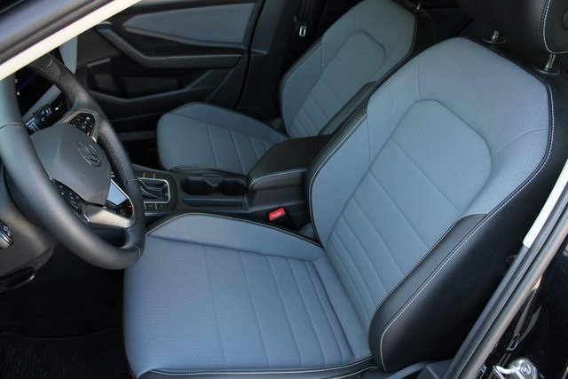 2025 Volkswagen Jetta 1.5T SE photo 15