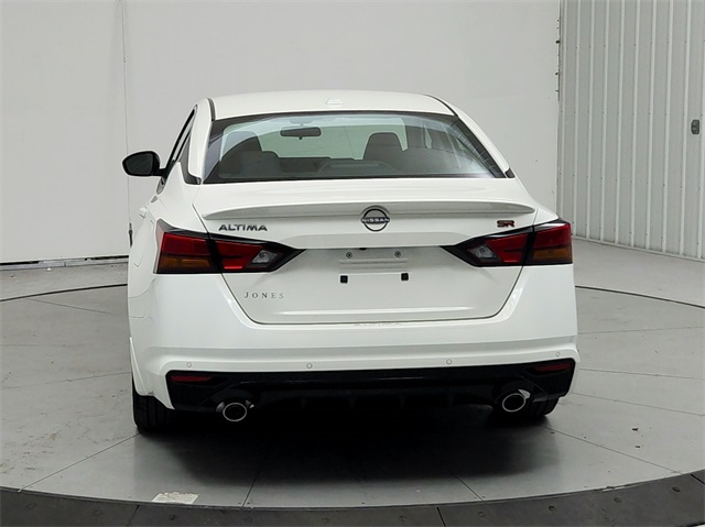 2025 Nissan Altima 2.5 SR photo 6
