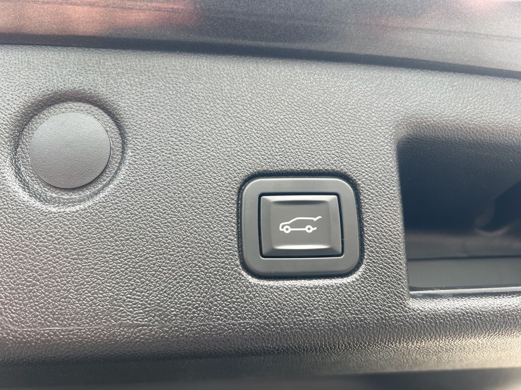 2019 Chevrolet Equinox LT photo 7