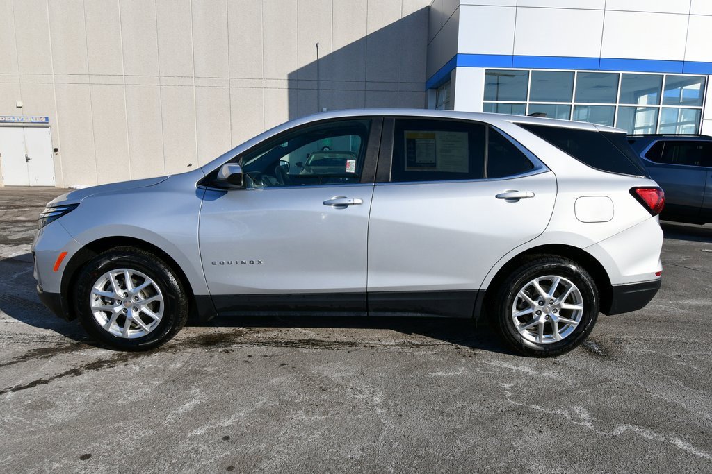 2022 Chevrolet Equinox LT photo 4