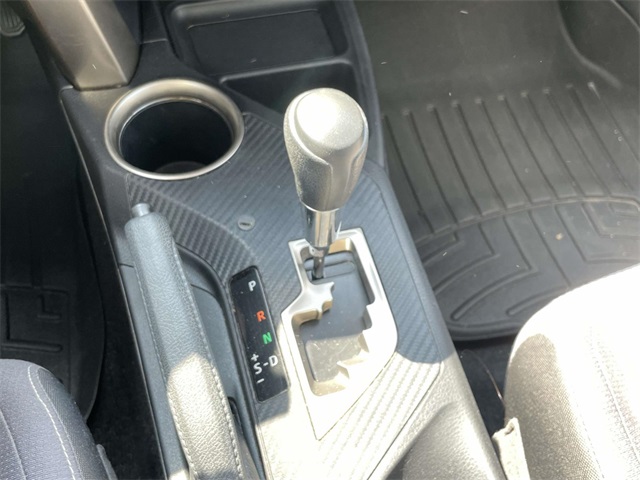 2013 Toyota RAV4 XLE photo 19