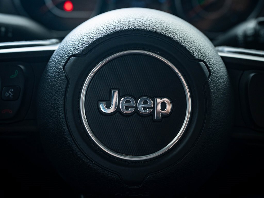 2020 Jeep Wrangler Unlimited Willys photo 24