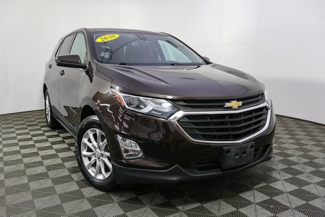 2020 Chevrolet Equinox LT photo 2
