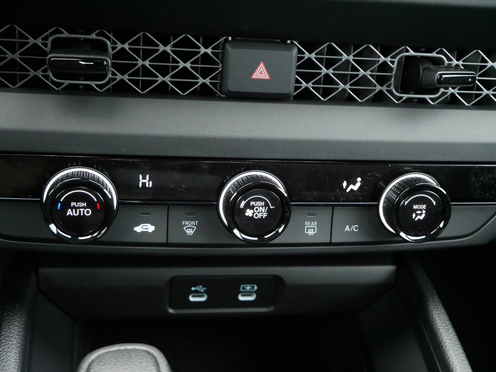 2025 Honda Accord LX photo 18