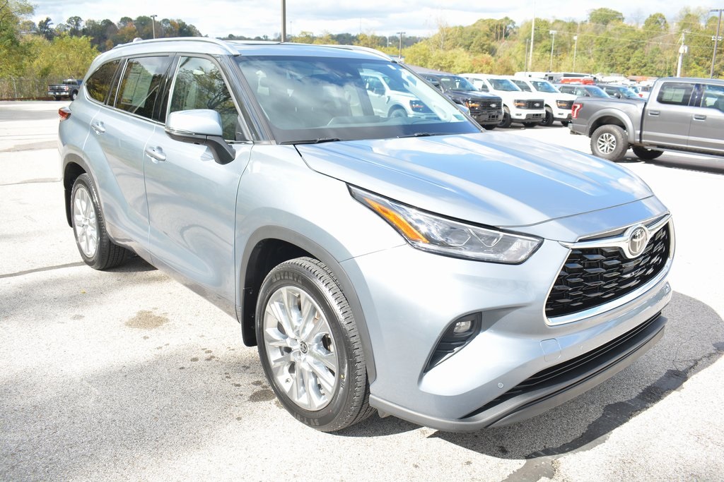 2023 Toyota Highlander Limited Platinum XLE XSE photo 4