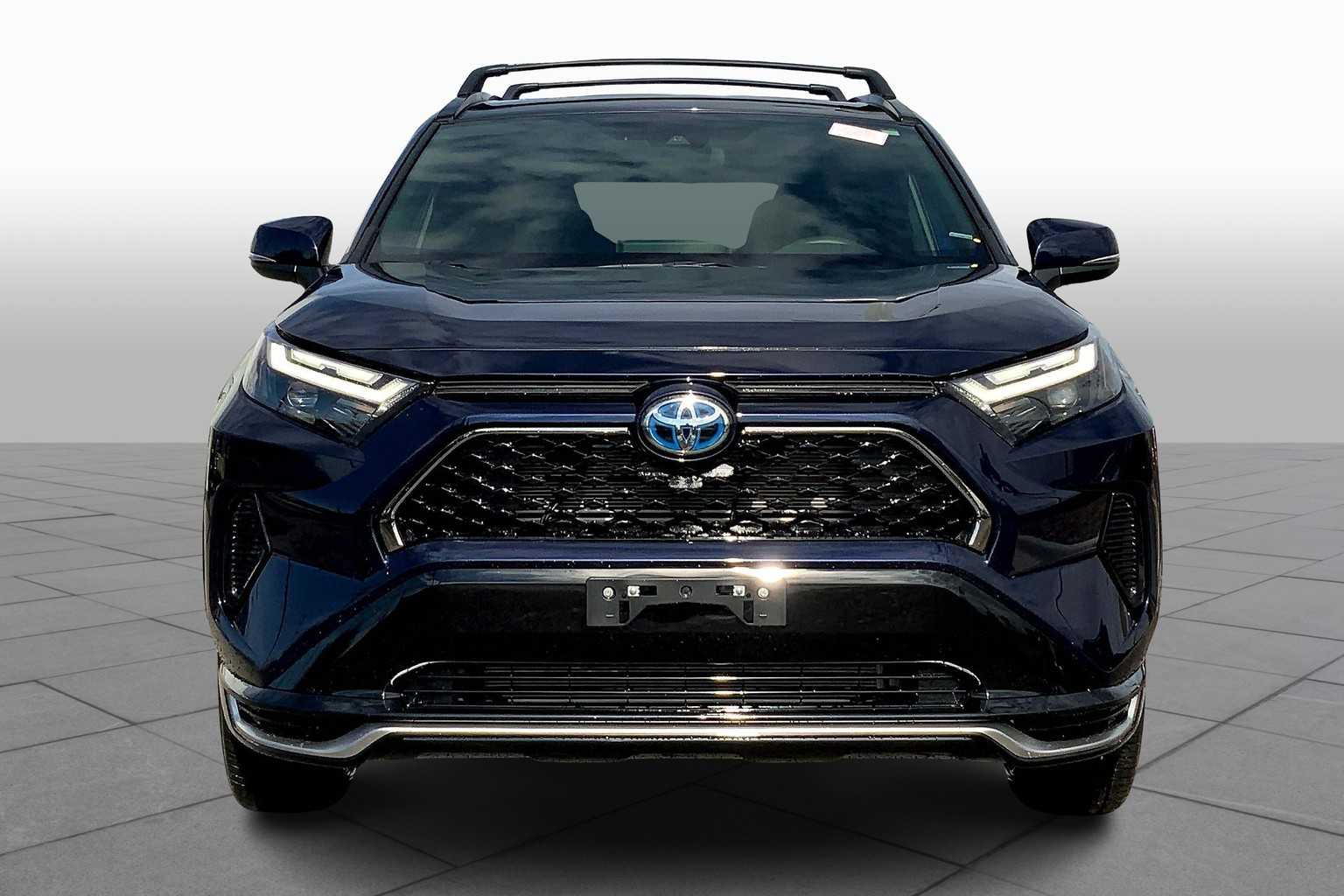 2024 Toyota RAV4 Prime SE photo 3