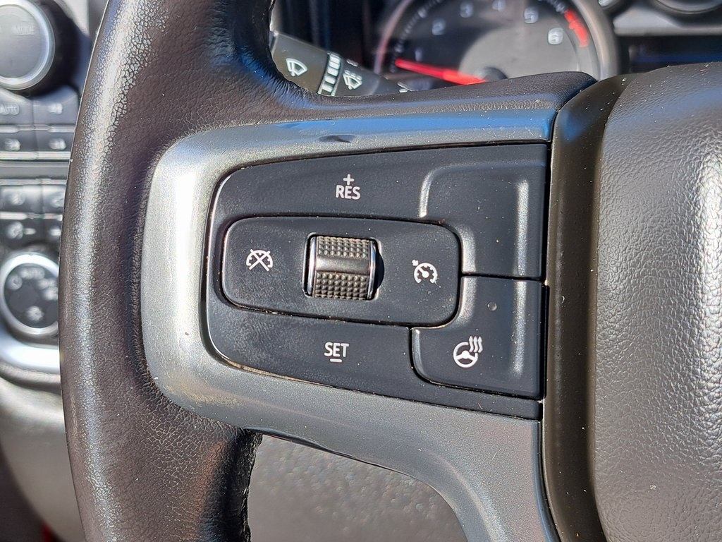 2020 Chevrolet Silverado 1500 RST photo 11